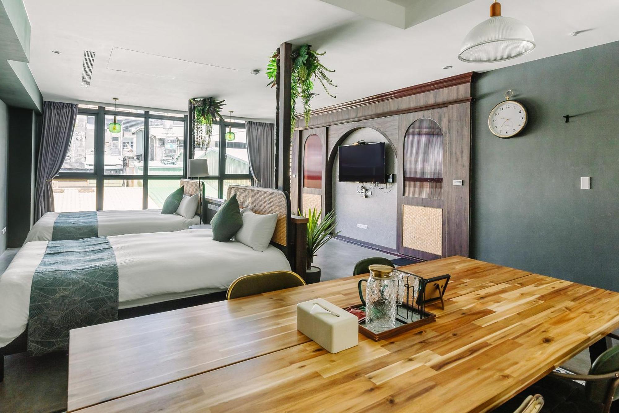 Nan Nan Hotel Kaohsiung Buitenkant foto