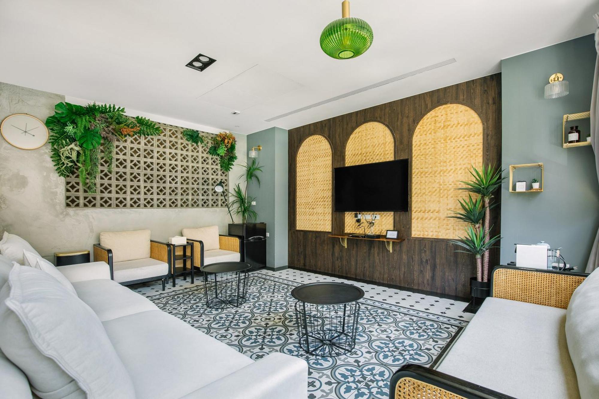 Nan Nan Hotel Kaohsiung Buitenkant foto